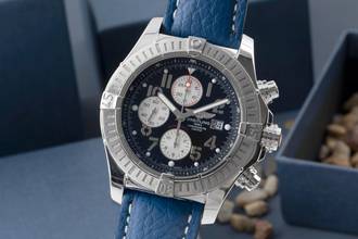 Thumbnail von Breitling Super Avenger Chronograph Stahl Automatik Ref. A1337011/A562 Papiere