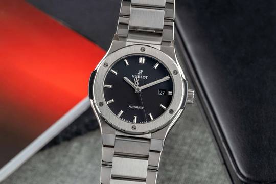  Hublot Classic Fusion Titanium Automatik Herrenuhr Ref. 548.NX.1170.NX 