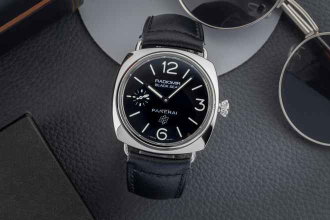  Panerai Radiomir Black Seal Handaufzug Stahl Herrenuhr Ref. PAM00380 B&P 2014 