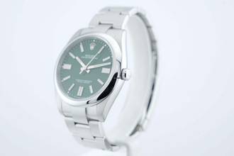 Thumbnail von Rolex Oyster Perpetual 41 Green Dial - With Box And Papers - 124300 2022