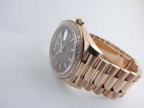 Thumbnail von Rolex Day-Date 40 Choco Dial Everrose / Diamond Bezel