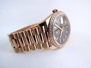 Thumbnail von Rolex Day-Date 40 Choco Dial Everrose / Diamond Bezel