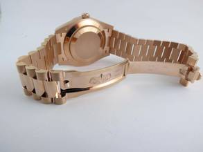 Thumbnail von Rolex Day-Date 40 Choco Dial Everrose / Diamond Bezel