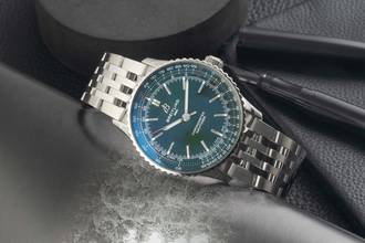 Thumbnail von Breitling Navitimer Automatic 41 Green Herrenuhr Ref. A17329371L1A1