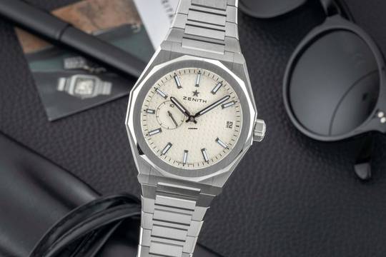 Zenith Defy Skyline Stahl Automatik Ref. 03.9300.3620/01.I001 B&P 2025
