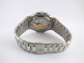 Thumbnail von Patek Philippe Nautilus LED Ekran NEREDE NOS durumu