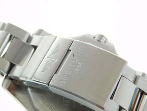 Thumbnail von Breitling Avenger Automatic Gmt 43 im Full Set wie Neu aus 10/2023 LC 100