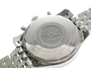 Thumbnail von Breitling Navitimer World Tresoruhr im Neu Zustand mit Navitimerband schwarzes Zifferblatt Navitimerband