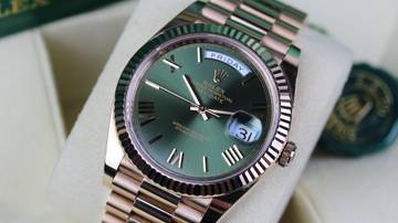 Thumbnail von Rolex Day-Date 40 Roségold Olive Green 228235 - wie neu LC100 - Komplettset 2024