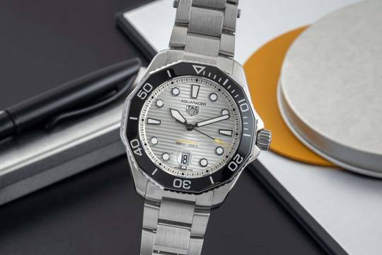  TAG Heuer Aquaracer 300M Professional 300 Date Stahl Automatik Ref. WBP201C-0 