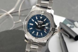 Thumbnail von Breitling Avenger Stahl Automatik Herrenuhr Ref A17318101B1A1 Box & Papiere 2024