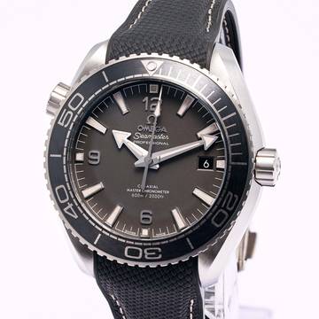 Omega Seamaster Planet Ocean 600m Grey – 215.32.44.21.01.002 – NEW & Unworn – 2025 Full Set