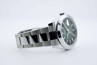 Thumbnail von Rolex Datejust 41 Green Ombre Zifferblatt - Neues Modell - Oyster-Armband - Ungetragen - 126300 2026