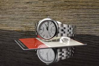 Thumbnail von Tudor Glamour Date 53000 Jakarlı Gümüş Kadran - 2016
