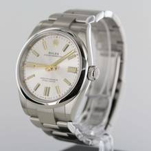 Thumbnail von Rolex Oyster Perpetual Edelstahl Zifferblatt (2025) Ref.134300//Komplettset//12/2025//ungetragen #801