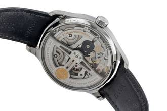 Thumbnail von IWC Portugieser Automatik Stahl Automatik Red Dial Herrenuhr Ref. IW500714 Papiere 2020