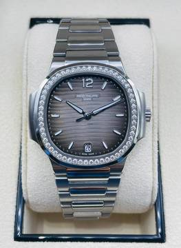 Patek Philippe Nautilus Lady Grey Diamonds WITH BOX+PAPERS TOP CONDITION year:2024
