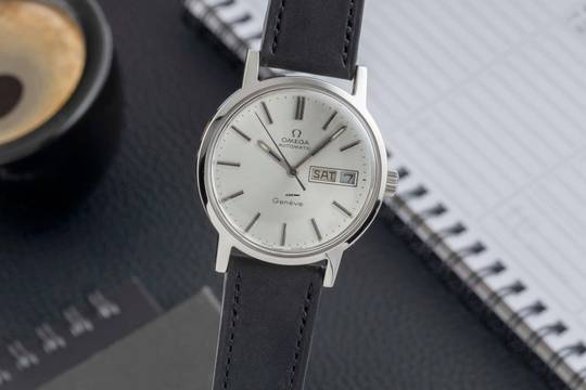 Omega Genève Day Date Edelstahl Automatik Herrenuhr Ref. 166.0117 Vintage