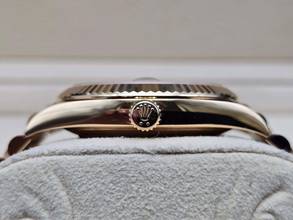 Thumbnail von Rolex Day-Date 40 40mm 228238 Şampanya kadran Çok İyi Tam Set 5-2022