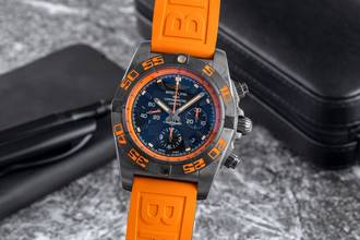 Thumbnail von Breitling Chronomat 44 Raven Automatik Stahl Ref. MB0111C2/BD07 B&P 2016