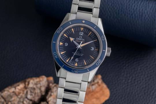  Omega Seamaster 300 Master Co-Axial Automatik Titan Ref. 233.90.41.21.03.001 
