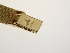 Thumbnail von Audemars Piguet 18 Karat Gelbgold mit original Diamantbesatz und grünem Blatt Rarität Lady Cocktailwatch im original Zustand Handaufzug