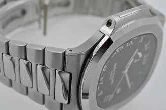 Thumbnail von Patek Philippe Nautilus Siyah Kadran Çelik Çelik 3710/1 Vintage Güç Rezervi Çıkarma Hizmeti 2024