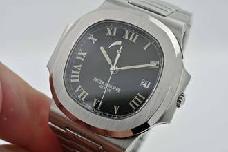 Thumbnail von Patek Philippe Nautilus Siyah Kadran Çelik Çelik 3710/1 Vintage Güç Rezervi Çıkarma Hizmeti 2024