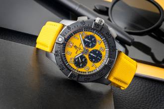 Thumbnail von Breitling Avenger B01 Kronometre 44 Gece Görevi SB0147101I1X1