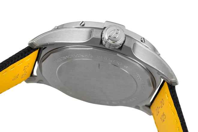 Thumbnail von Breitling Avenger 42 Stahl Automatik Herrenuhr Ref. A17328101B1X1