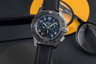 Thumbnail von Breitling Avenger B01 Kronograf 44 Night Mission SB0147101B1X1