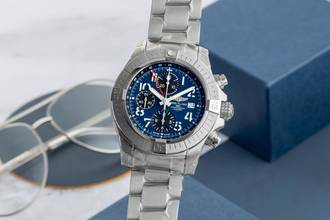 Thumbnail von Breitling Avenger Chronograph GMT 45 Stahl Automatik A24315101C1A1