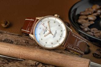 Thumbnail von Breitling Navitimer 32 18k Rotgold Diamond Dial Lady R77320E61A1P1
