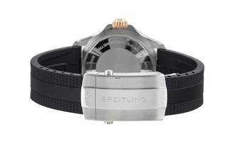 Thumbnail von Breitling Superocean Stahl / Gold Automatik Herrenuhr Ref. U17375211B1S1 B&P New