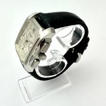 Thumbnail von Glashütte Original Senator Karrée Chronograph ve Tarih