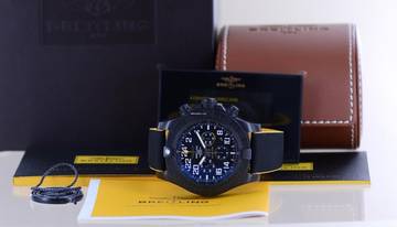 Thumbnail von Breitling Avenger Hurricane Chronograph Breitlight 24H Dial Kautschukband 50mm B+P