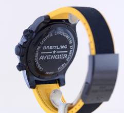 Thumbnail von Breitling Avenger Hurricane Chronograph Breitlight 24H Dial Kautschukband 50mm B+P