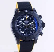 Thumbnail von Breitling Avenger Hurricane Chronograph Breitlight 24H Dial Kautschukband 50mm B+P