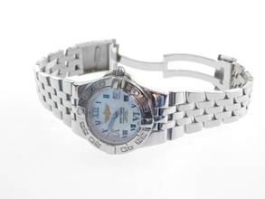 Thumbnail von Breitling Galactic 30 Starliner / Galactic 30 mit Perlmuttzifferblatt im Top Zustand Mid Size langes Band im Best Zustand 30 mm ohne Krone