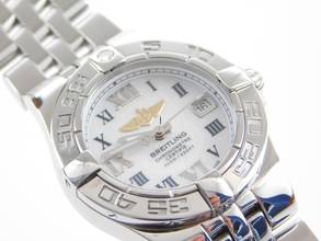 Thumbnail von Breitling Galactic 30 Starliner / Galactic 30 mit Perlmuttzifferblatt im Top Zustand Mid Size langes Band im Best Zustand 30 mm ohne Krone