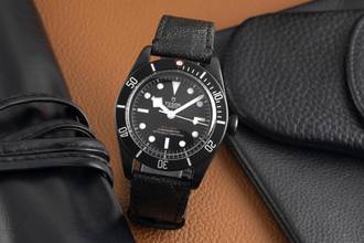 Thumbnail von Tudor Black Bay Dark Heritage Black Bay Dark Otomatik Çelik PVD Erkek Saat Ref. 79230DK-0004