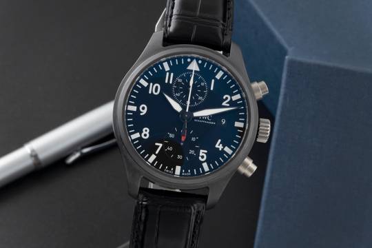  IWC Fliegeruhr Chronograph Top Gun Pilot Top Gun Ceramic Automatik Herrenuhr Ref. IW389001 B&P 