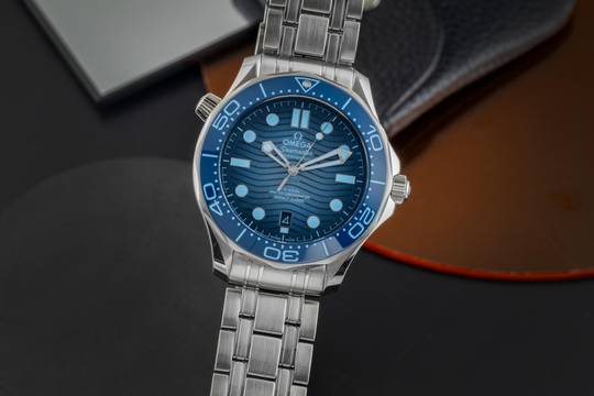 Omega Seamaster Diver 300 M Automatik Stahl Ref. 210.32.42.20.03.002 B&P 2023