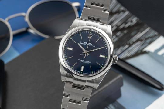 Rolex Oyster Perpetual 39 Blue Dial Automatik Herrenuhr Ref. 114300