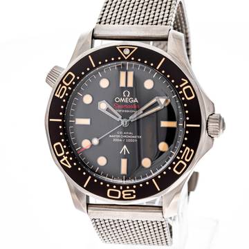 Omega Seamaster Diver 300 M Bond Titan – 210.90.42.20.01.001 – NEW & Unworn – 06/2026 Full Set