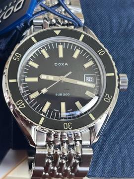 Doxa 799.10.101.10 Sharkhunter Steel Black 2026 NEW Full-Set-Garantiebeginn ab Kauf !!