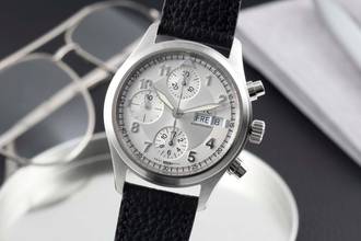  IWC Fliegeruhr Spitfire Chronograph Fliegerchronograph Stahl Automatik Ref. IW370621 Klassiker 