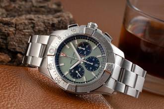 Thumbnail von Breitling Avenger B01 Kronograf Çelik Otomatik Ref. AB0147101L1X1