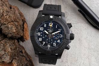 Thumbnail von Breitling Avenger Hurricane Chronograph Otomatik Ref XB017E4/BF29 B&P 2018