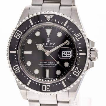 Rolex Sea-Dweller Red 43 – 126600 – like NEW – 2022 Full Set